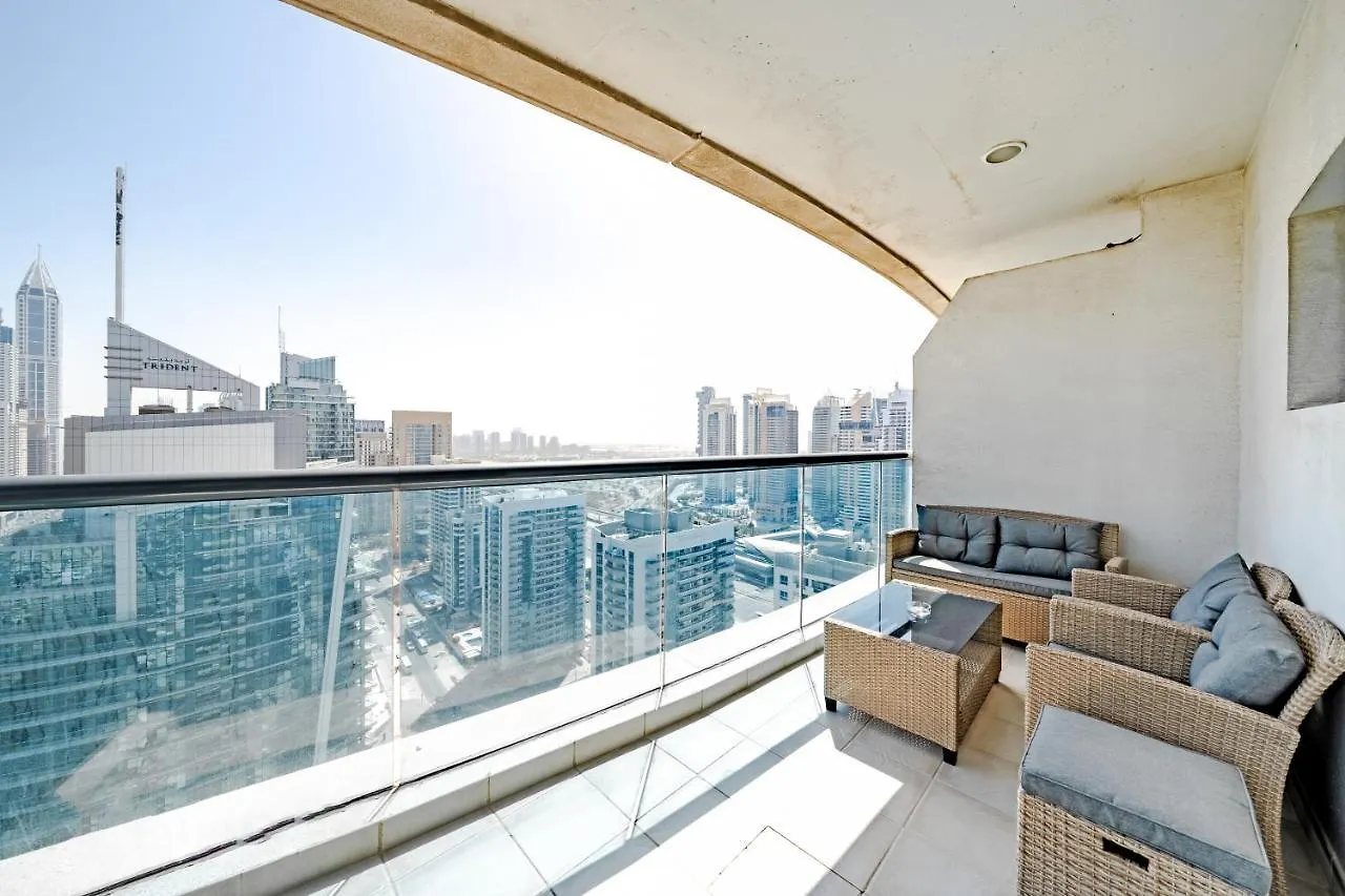 Apartment Spacious 3Br With 180˚ Dubai Marina Views