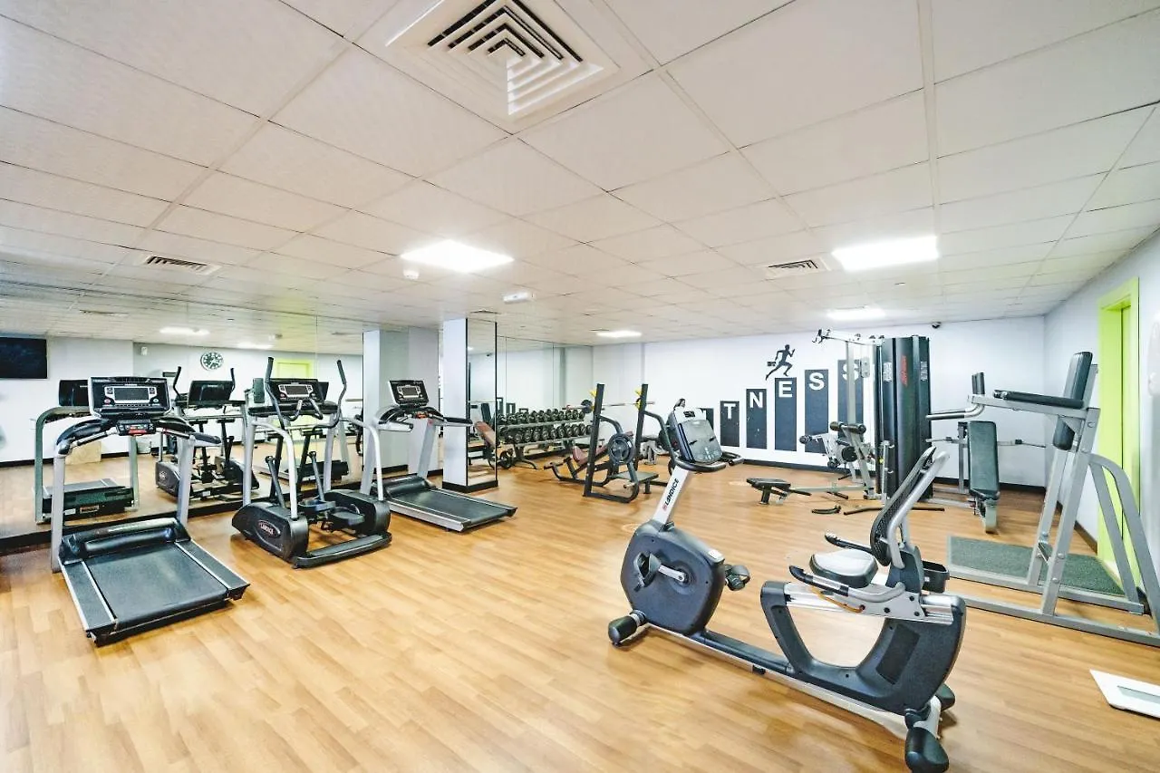 Spacious 3Br With 180˚ Dubai Marina Views Apartment