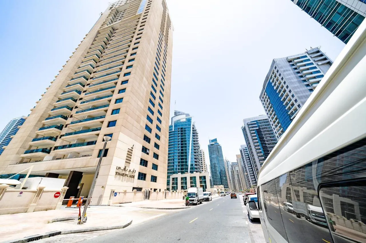 Spacious 3Br With 180˚ Dubai Marina Views 0*,